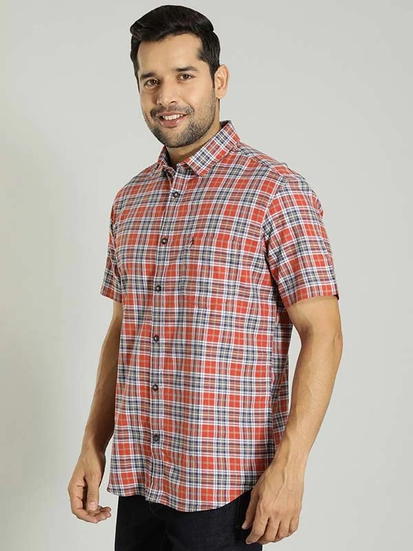 Indian Terrain Men Checkered Red Shirt